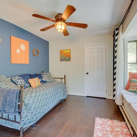 Stunning Golden Home With Deck About 35 Mi To Denver! Exterior foto